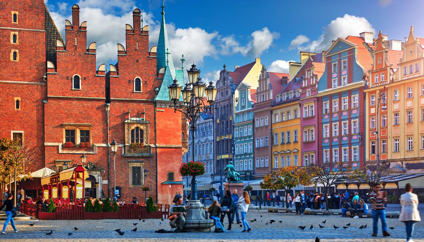 Shu Poland Wroc Aw Central Market Square Old Colourful Houses